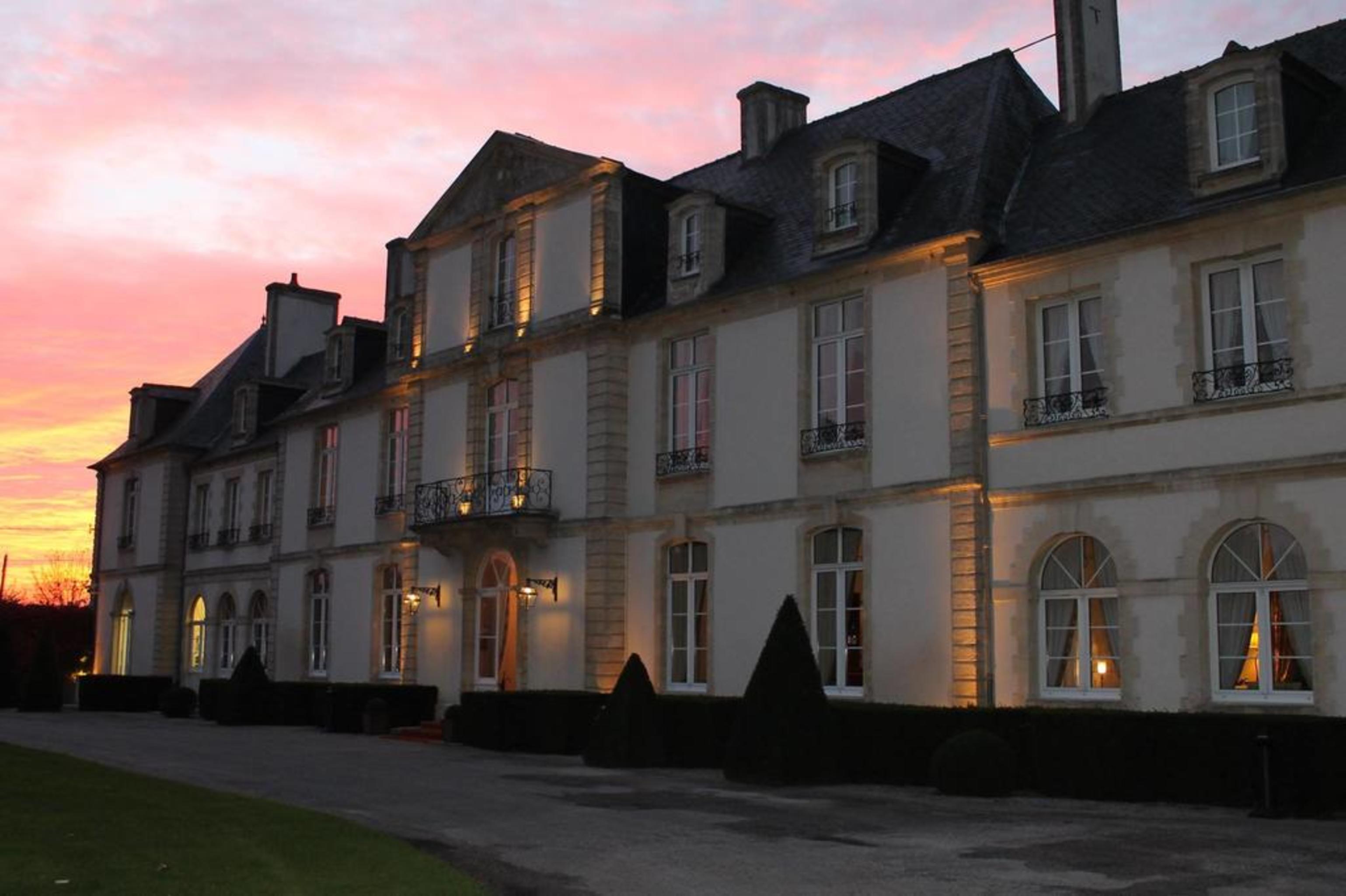Grand Hotel "Chateau De Sully" - Piscine & Spa -Teritoria Sully  Kültér fotó