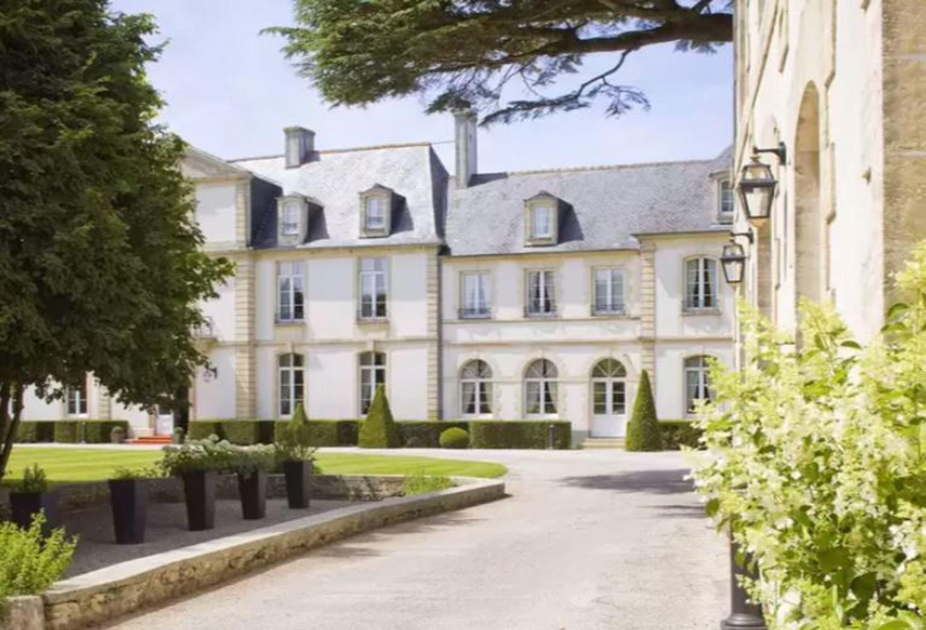 Grand Hotel "Chateau De Sully" - Piscine & Spa -Teritoria Sully  Kültér fotó
